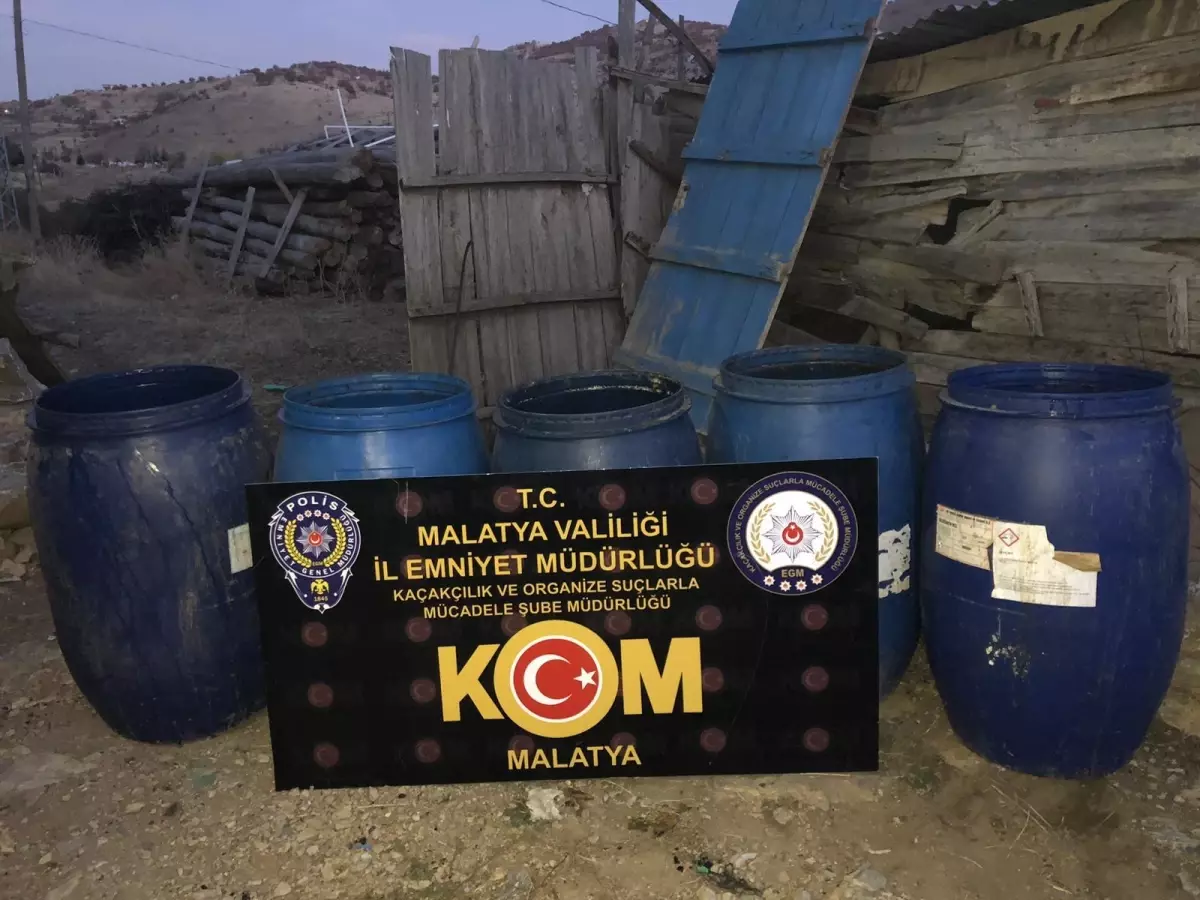 Malatya’da Eş Zamanlı Baskınlarda 4 Bin 696 Litre Kaçak İçki Ele Geçirildi